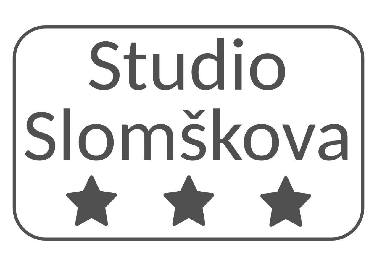 Slomskova Liubliana Exterior foto