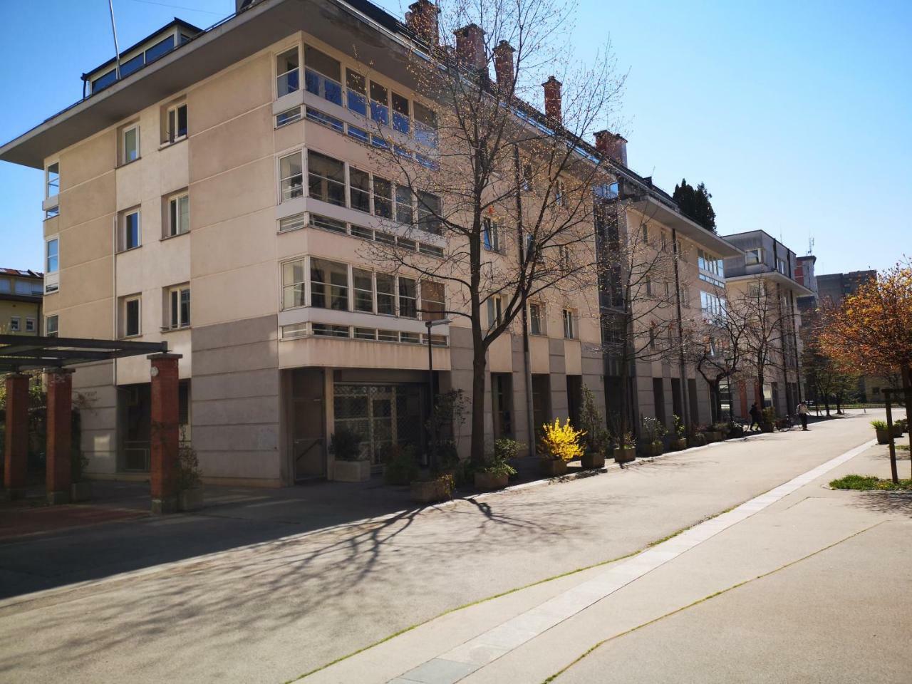Slomskova Liubliana Exterior foto